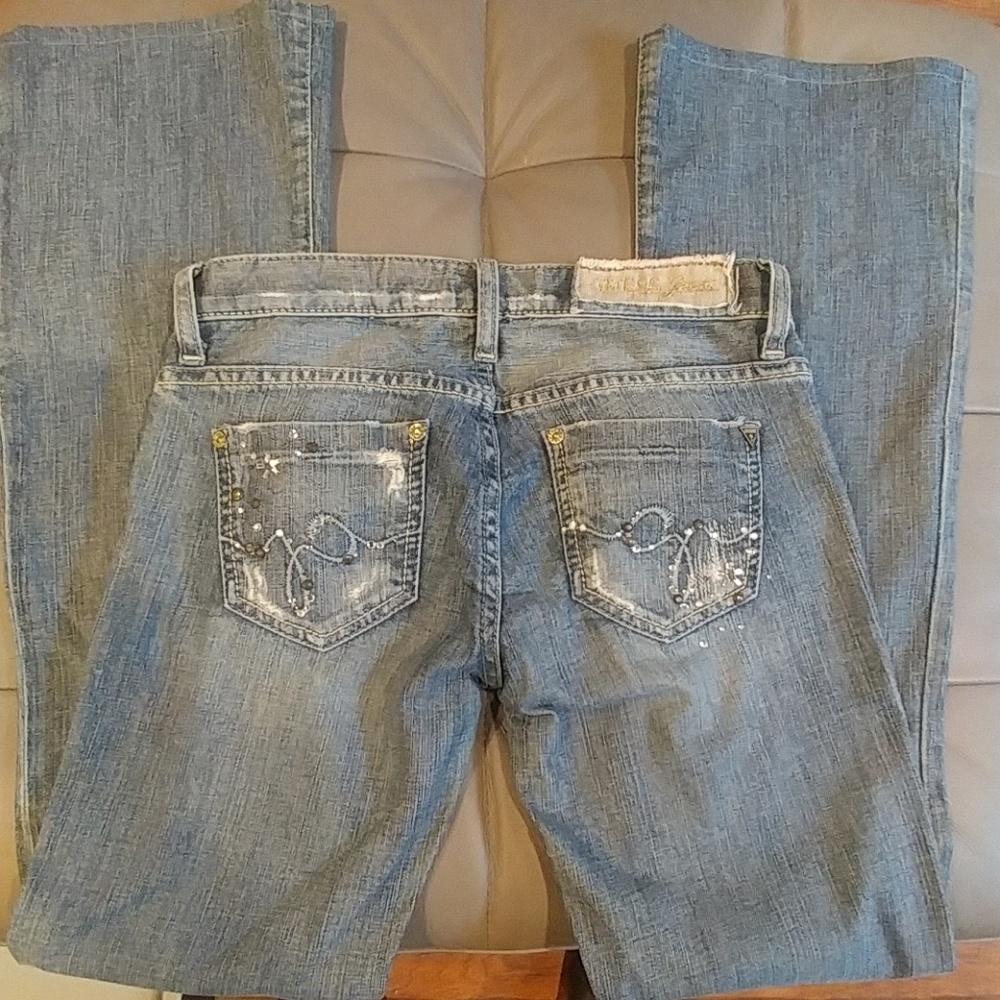 NWOT. GUESS Jeans Foxy Flare Stretch